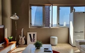 Franklin Ls Apartment